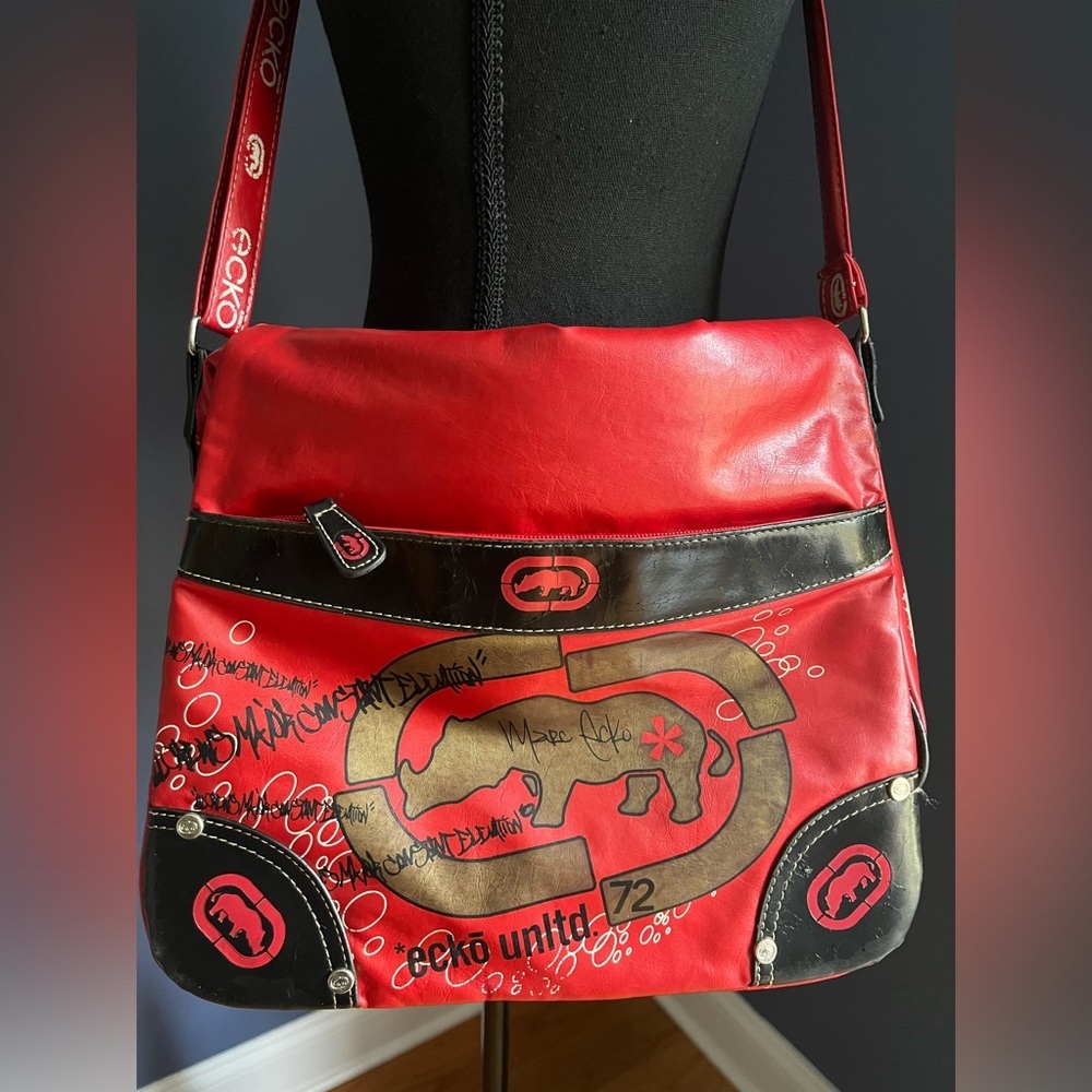 ECKO unltd RARE Marc ECKO Autograph Gold Rhino Red Crossbody Bag Vintage